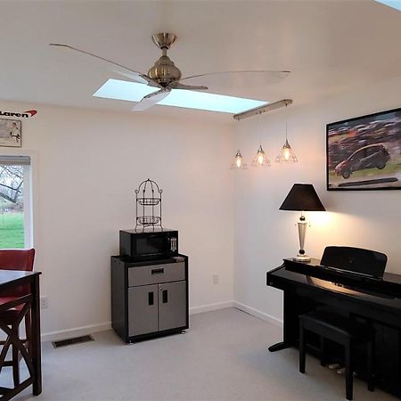 واتكينس غلين Apex Inn Bed And Breakfast المظهر الخارجي الصورة