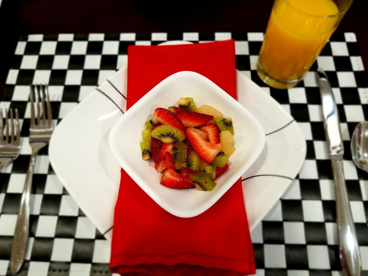 واتكينس غلين Apex Inn Bed And Breakfast المظهر الخارجي الصورة